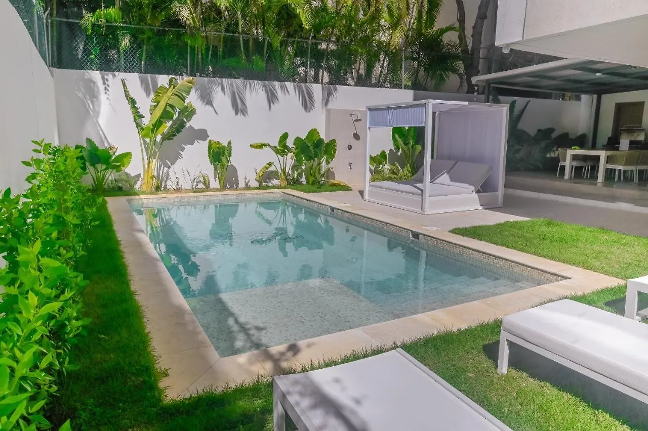 Gorgeous Apartment With Private Picuzzi Steps From Punta Cana