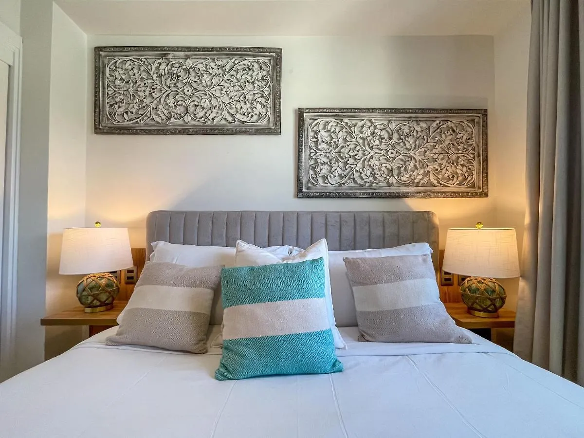 Gorgeous Apartment With Private Picuzzi Steps From Punta Cana 0*,