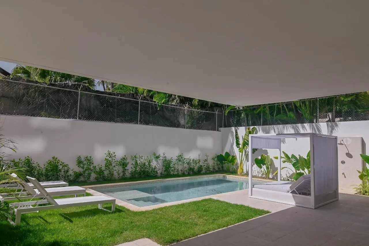 Gorgeous Apartment With Private Picuzzi Steps From Punta Cana