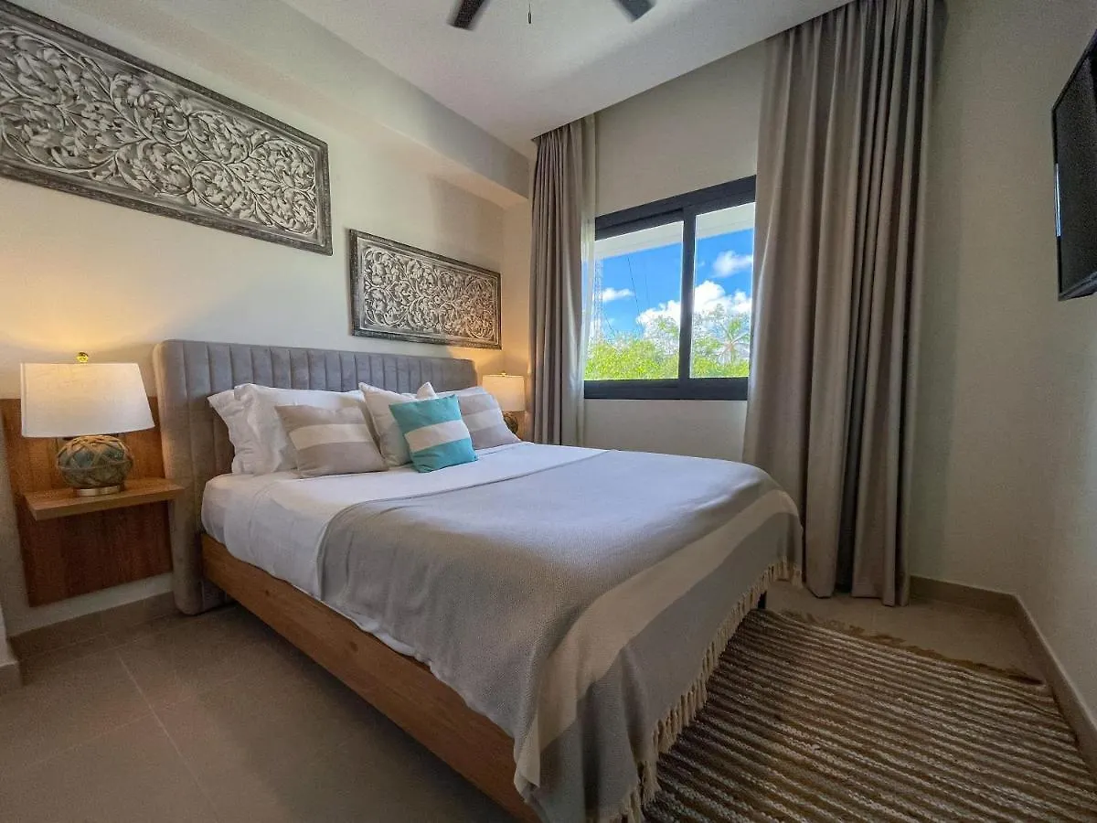Gorgeous Apartment With Private Picuzzi Steps From Punta Cana